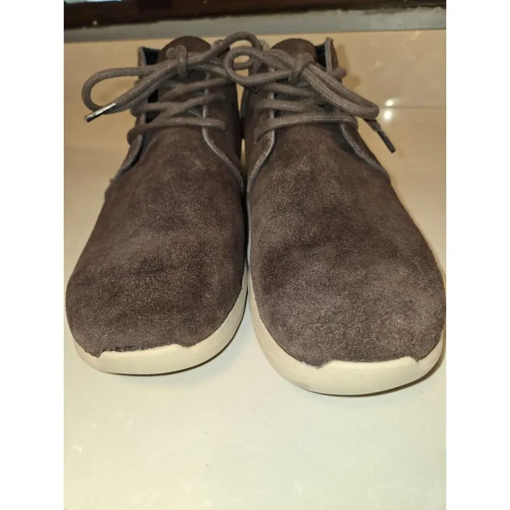 Crocs Kinsale Chukka Boots Mens 9 Dark Brown Suede Lace Up Comfort
